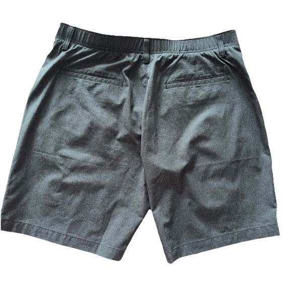 Under Armour Mens Match Play Golf Shorts Size 38 Loose Gray Heatgear - Picture 2 of 7